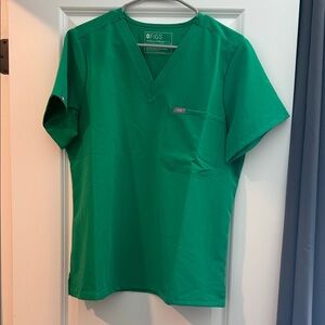 Figs Evergreen V-Neck Scrub Topping